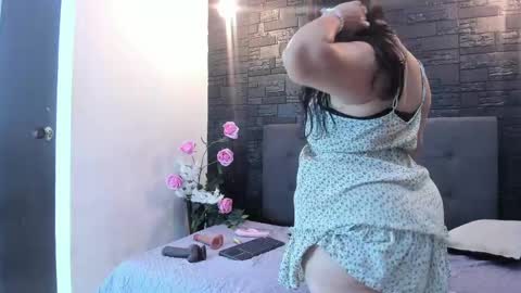 ariela__ online show from February 15, 2025, 3:42 am