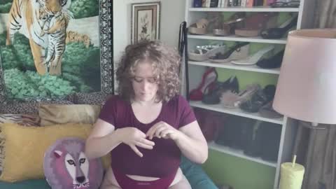 Snapshot of arielabai chatting on November 4, 2025, 4:06 pm Arielle Ari online show from November 4, 2025, 4:06 pm