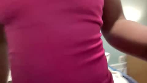 Snapshot of arielbliss69 chatting on March 30, 2026, 12:17 pm arielbliss69 online show from March 30, 2026, 12:17 pm