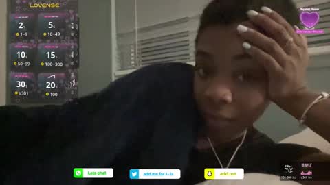 Snapshot of arielbliss69 chatting on April 11, 2026, 8:07 am arielbliss69 online show from April 11, 2026, 8:07 am