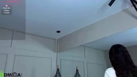 Snapshot of arielblossom____ chatting on February 4, 2026, 11:49 am arielblossom____ online show from February 4, 2026, 11:49 am