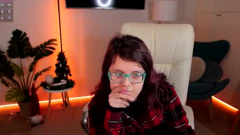 Ariell Mini online show from December 17, 2025, 6:41 am