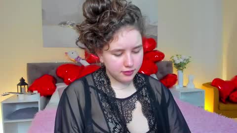 Ariella GTM3  Tue Wed Thu Fri Sat  0400 am-1030pm online show from February 17, 2025, 4:09 am