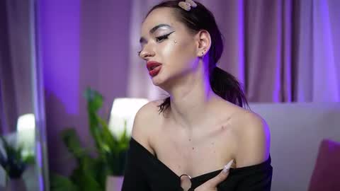 Snapshot of ariellakitty chatting on March 11, 2026, 10:38 pm Ariella online show from March 11, 2026, 10:38 pm