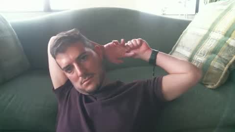 Snapshot of arielsinho chatting on October 20, 2025, 10:21 pm Anon online show from October 20, 2025, 10:21 pm