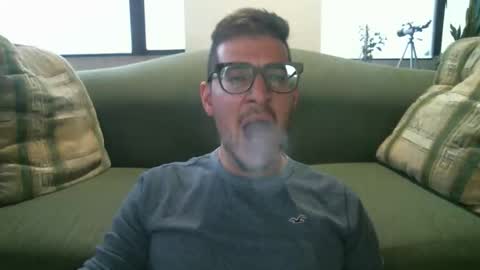 Snapshot of arielsinho chatting on October 22, 2025, 10:20 pm Anon online show from October 22, 2025, 10:20 pm