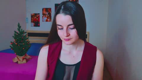 arielstonks_lovee online show from December 24, 2024, 5:16 am