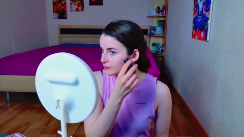 arielstonks_lovee online show from February 24, 2025, 3:02 am