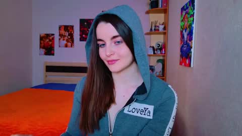 arielstonks_lovee online show from March 4, 2025, 9:07 am
