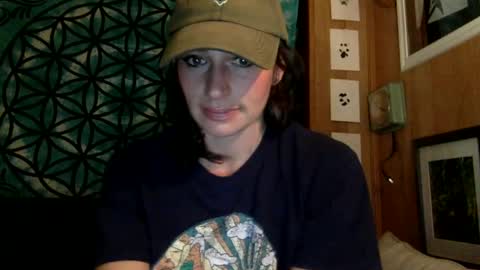 ariel  colin when hes here online show from December 2, 2024, 11:51 pm
