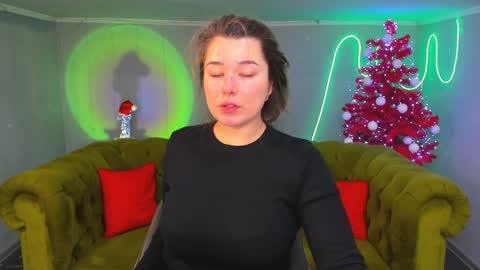 Ari online show from December 5, 2024, 9:06 am