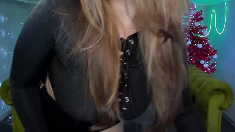 Ari online show from December 8, 2024, 3:21 am