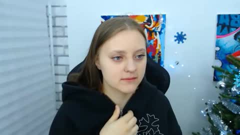 arinabelle online show from December 18, 2025, 12:49 am