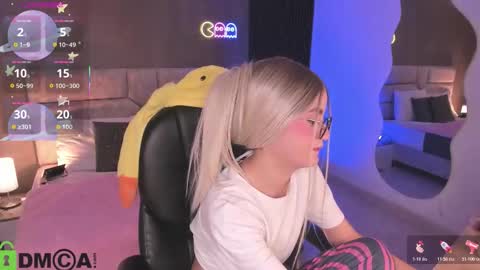 Ari  online show from November 22, 2025, 3:49 am