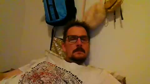 ariparikrigsmann online show from January 25, 2025, 11:22 pm