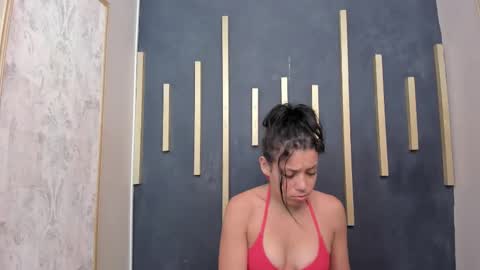 Aris Emma online show from December 21, 2025, 8:27 pm