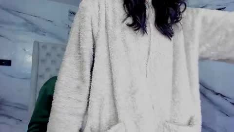 celina online show from October 5, 2025, 12:36 pm