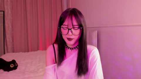 Ariya online show from April 13, 2026, 2:22 pm