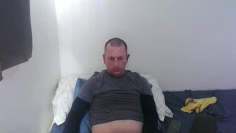 Snapshot of arizona222222 chatting on February 14, 2026, 4:48 pm luv2benawty online show from February 14, 2026, 4:48 pm