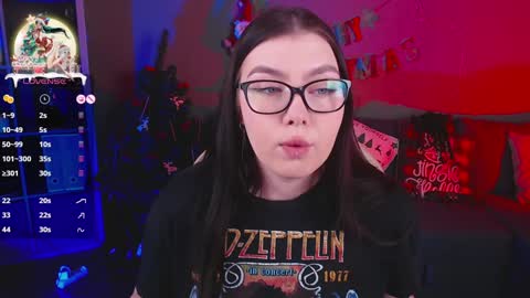 Snapshot of arizonaa_muse chatting on December 19, 2024, 12:34 pm Astrid online show from December 19, 2024, 12:34 pm