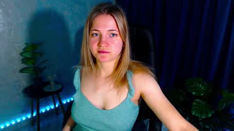 Snapshot of arlana_klart chatting on September 23, 2025, 1:19 am Arlana online show from September 23, 2025, 1:19 am