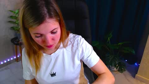 Snapshot of arlana_klart chatting on October 26, 2025, 7:47 am Arlana online show from October 26, 2025, 7:47 am