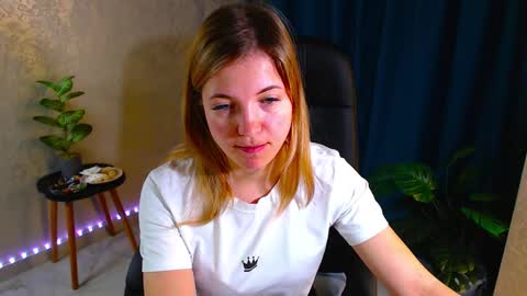 Snapshot of arlana_klart chatting on October 27, 2025, 1:09 am Arlana online show from October 27, 2025, 1:09 am