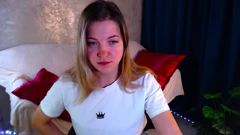 Arlana online show from November 9, 2025, 12:53 am