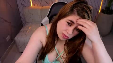 Online 1400 2100 online show from April 8, 2026, 12:27 pm