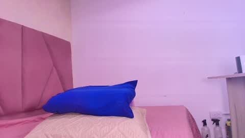 Snapshot of arleth_1 chatting on February 13, 2025, 3:07 am Arleth  online show from February 13, 2025, 3:07 am