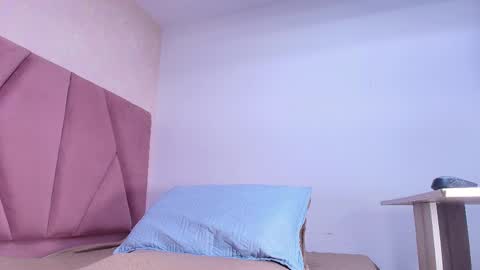 Snapshot of arleth_1 chatting on March 8, 2025, 3:06 am Arleth  online show from March 8, 2025, 3:06 am