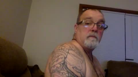 armyguy5311 online show from April 9, 2026, 1:27 am