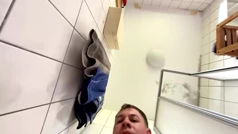 Snapshot of armyskater32 chatting on October 8, 2025, 12:47 pm armyskater32 online show from October 8, 2025, 12:47 pm