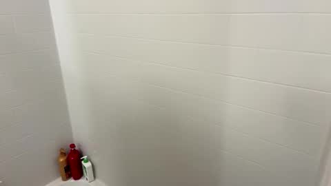 arnicbod online show from October 20, 2025, 4:29 pm