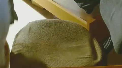 Snapshot of arnie12 chatting on October 4, 2025, 11:03 pm Arnie online show from October 4, 2025, 11:03 pm