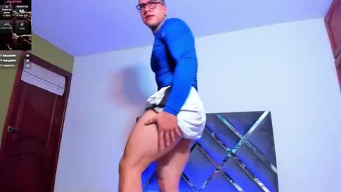 Snapshot of arnold_sexy_hot98 chatting on December 1, 2025, 5:12 am arnold sexy hot98 online show from December 1, 2025, 5:12 am