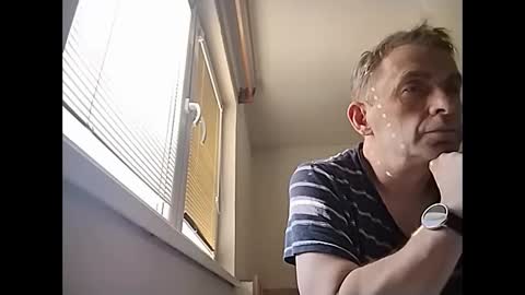 Snapshot of aromannn chatting on March 14, 2026, 7:03 am aromannn online show from March 14, 2026, 7:03 am