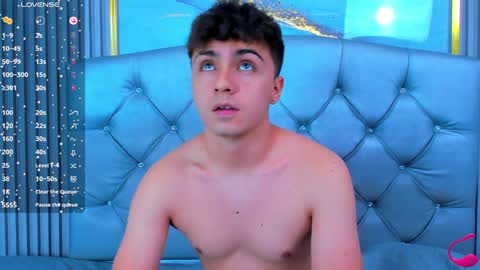 Snapshot of aron__cooper chatting on January 9, 2025, 3:34 pm aron__cooper online show from January 9, 2025, 3:34 pm