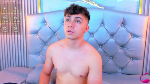 Snapshot of aron__cooper chatting on January 18, 2025, 10:17 pm aron__cooper online show from January 18, 2025, 10:17 pm
