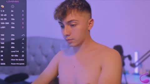 Snapshot of aron__cooper chatting on February 22, 2025, 1:00 am aron__cooper online show from February 22, 2025, 1:00 am