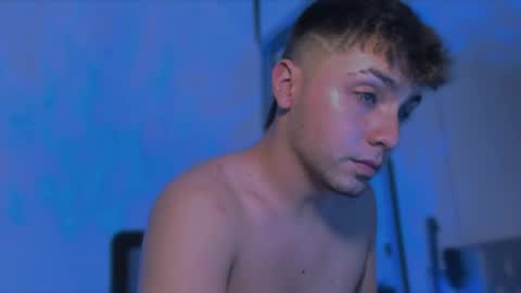 Snapshot of aron__cooper chatting on February 27, 2025, 3:47 am aron__cooper online show from February 27, 2025, 3:47 am
