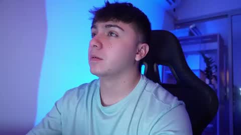 aron__cooper online show from July 1, 2026, 3:08 am