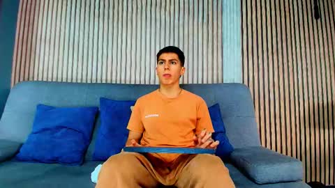 aron_pulse online show from February 19, 2026, 1:18 pm