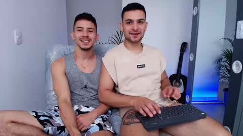 Snapshot of aron_santoro1 chatting on October 29, 2025, 2:52 pm Aron Santoro online show from October 29, 2025, 2:52 pm