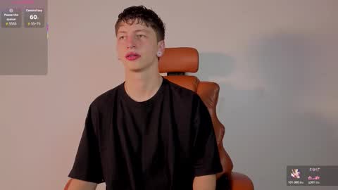  Your Aron  online show from March 22, 2026, 4:32 pm