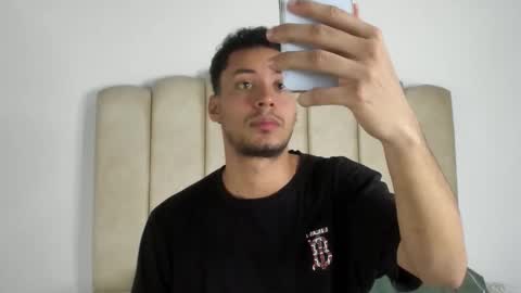 Snapshot of aroncooper1 chatting on October 6, 2025, 10:02 am aron cooper online show from October 6, 2025, 10:02 am