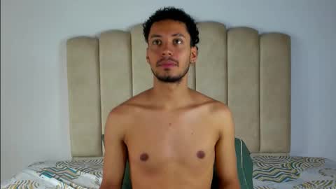 Snapshot of aroncooper1 chatting on October 16, 2025, 2:18 pm aron cooper online show from October 16, 2025, 2:18 pm