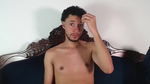 Snapshot of aroncooper1 chatting on October 19, 2025, 3:07 am aron cooper online show from October 19, 2025, 3:07 am