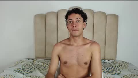 Snapshot of aroncooper1 chatting on October 29, 2025, 5:20 am aron cooper online show from October 29, 2025, 5:20 am