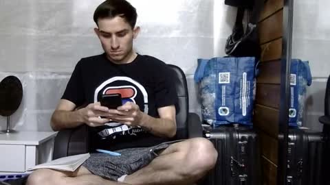 Aron G Franco online show from November 20, 2025, 6:29 pm